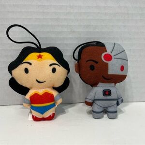 McDonald's Happy Toy Meal 2021 DC Comics Cyborg Wonder Woman Soft Plush toys